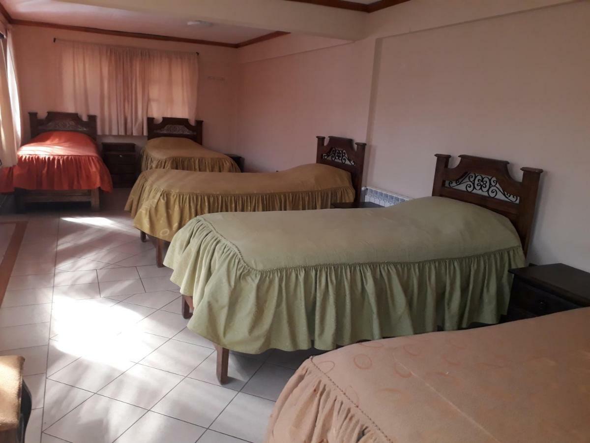 Hotel Oasisa Uyuni Buitenkant foto